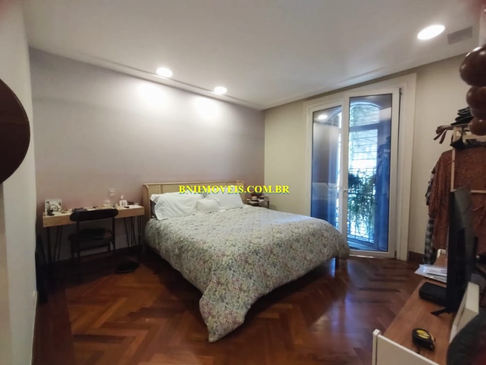 Apartamento, 3 quartos, 250 m² - Foto 22