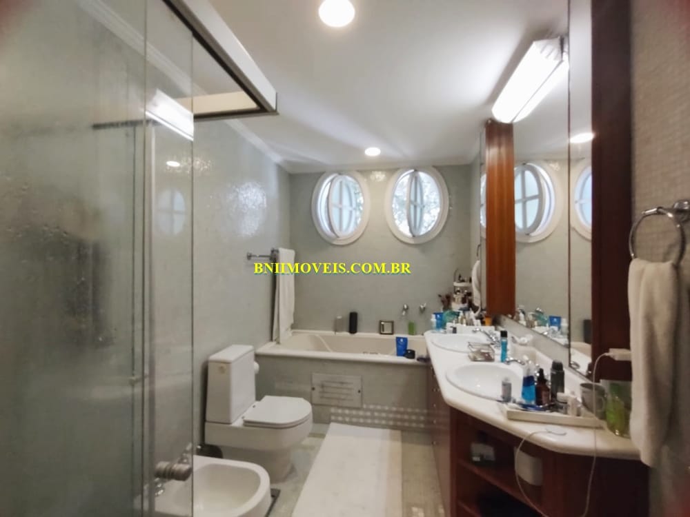 Apartamento, 3 quartos, 250 m² - Foto 24