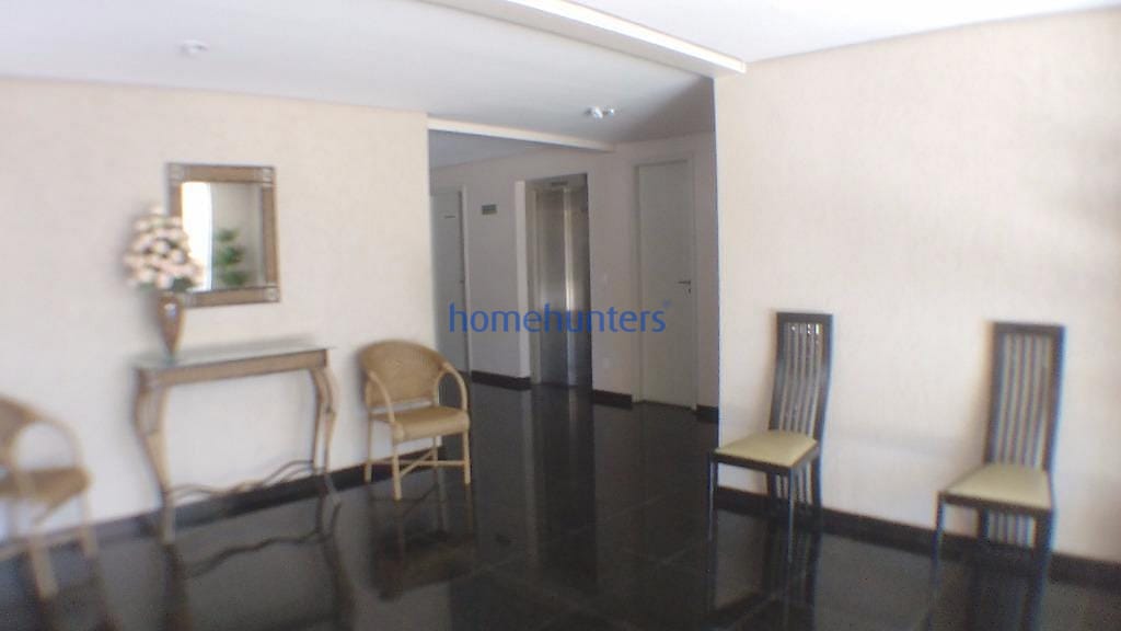 Apartamento à venda com 3 quartos, 78m² - Foto 28