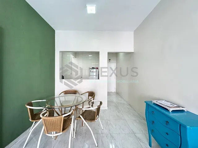 Apartamento 2 quartos e 2 banheiros, à venda, no bairro Pitangueiras em Guarujá