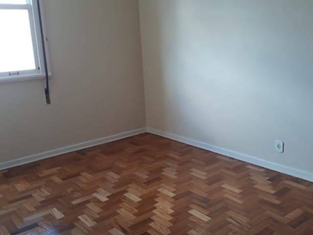 Apartamento 1 quarto e 1 banheiro, à venda, no bairro Centro em Petrópolis