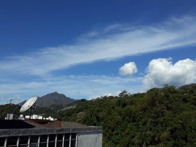 Apartamento 1 quarto e 1 banheiro, à venda, no bairro Centro em Petrópolis