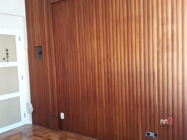 Apartamento 1 quarto e 1 banheiro, à venda, no bairro Centro em Petrópolis