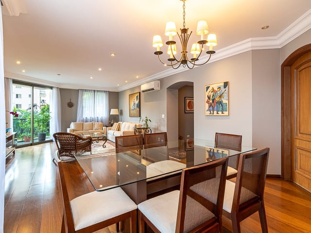 Foto do Apartamento - Apartamento tipo para venda em Vila Congonhas com 3 quartos, sendo 1 suíte, 160m² | Lares e Andares Imóveis