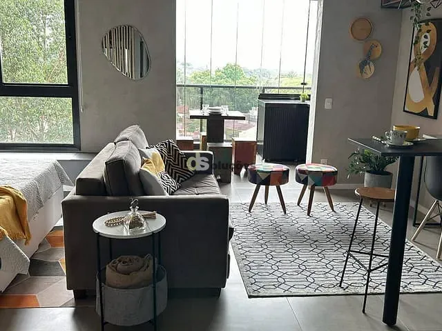 Apartamento 1 quarto e 1 banheiro, para alugar, no bairro Cerqueira César em São Paulo
