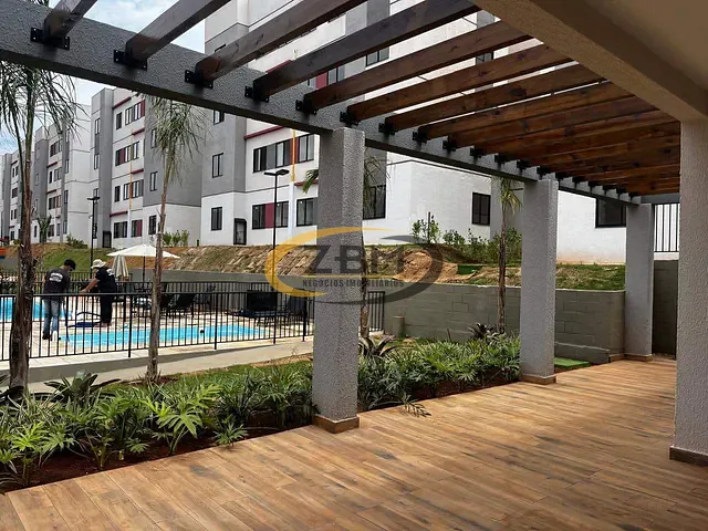 Apartamento com 65m² 2 quartos e 1 banheiro, para alugar, no bairro Conjunto Habitacional Jamile Dequech em Londrina