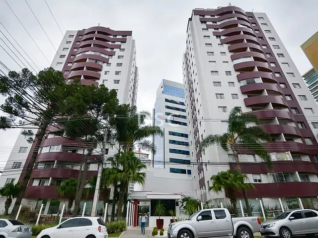 Apartamento com 110m² 3 quartos e 3 banheiros, à venda, no bairro Água Verde em Curitiba