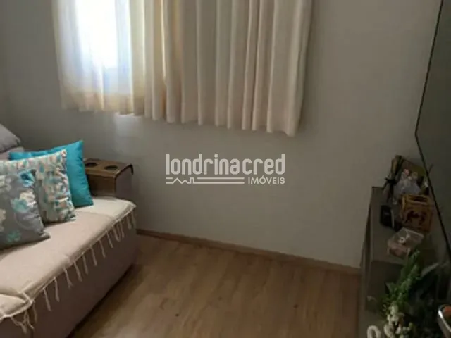 Apartamento à venda, no bairro Centro em Cambé