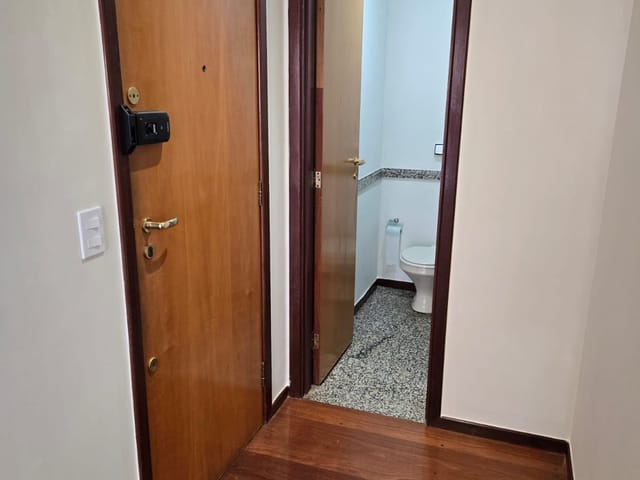 Foto do Apartamento - Apartamento para Locação, EDF SOLAR MONET, 03 quartos (01 Suíte), Sacada gourmet, 02 garagens, Lazer com Piscina, 137 m² útil,  Centro, Londrina/PR | ZBM NEGOCIOS IMOBILIARIOS