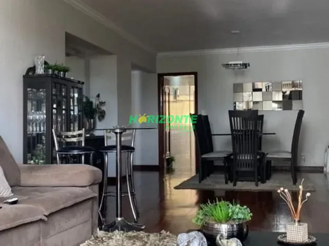 Apartamento com 272m² 3 quartos e 3 banheiros, à venda, no bairro Centro em Viçosa