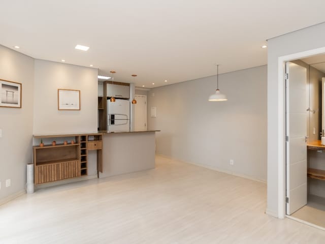 Foto do Apartamento - Apartamento tipo para venda com 2 quartos, sendo 1 suíte, 66m² | Lares e Andares Imóveis