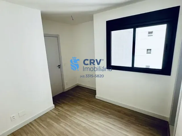 Apartamento com 250m² 3 quartos e 5 banheiros, à venda, no bairro Gleba Palhano em Londrina