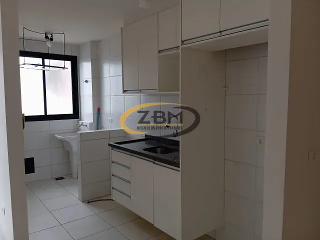 Apartamento com 100m² 2 quartos e 2 banheiros, para alugar, no bairro Vila Brasil em Londrina