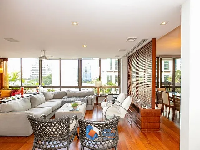 Apartamento com 225m² 3 quartos e 5 banheiros, à venda, no bairro Itaim Bibi em São Paulo