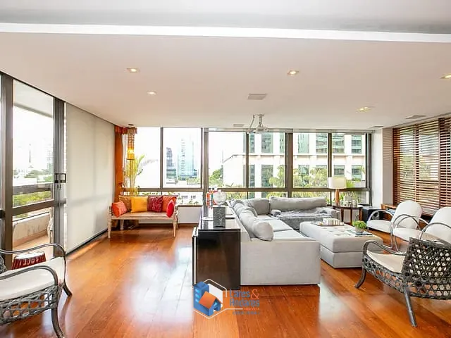 Apartamento com 225m² 3 quartos e 5 banheiros, à venda, no bairro Itaim Bibi em São Paulo