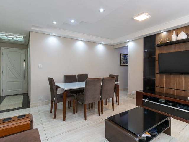 Foto do Apartamento - Apartamento tipo para venda em Saúde com 3 quartos, sendo 1 suíte, 82m² | Lares e Andares Imóveis