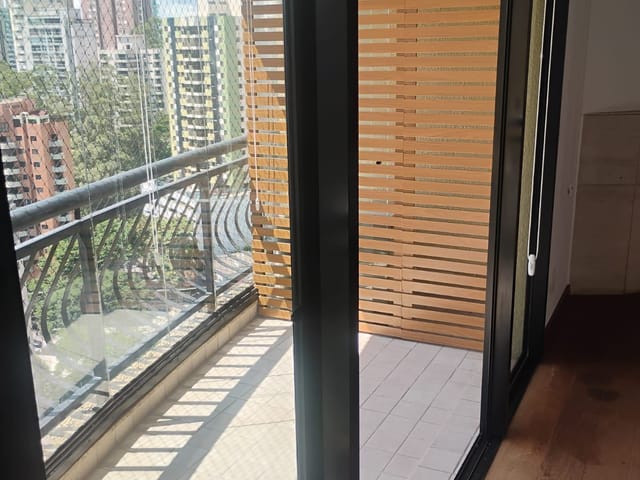 Apartamento com 120m² 4 quartos e 3 banheiros, para alugar, no bairro Vila Andrade em São Paulo
