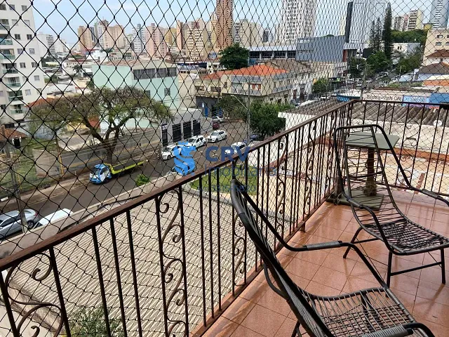 Apartamento com 800m² 3 quartos e 3 banheiros, à venda, no bairro Jardim Higienópolis em Londrina