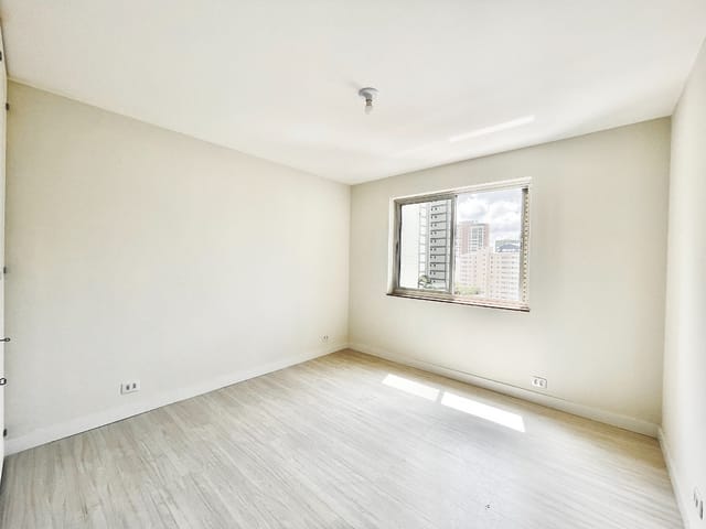 Foto do Apartamento - Apartamento tipo para venda em Vila Mariana com 3 quartos, sendo 1 suíte, 137m² | Lares e Andares Imóveis