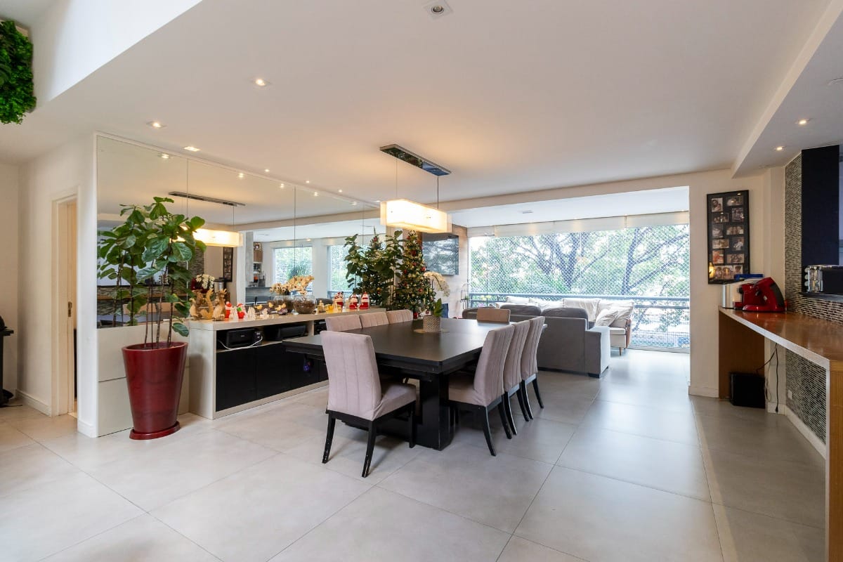 Foto do Apartamento-Apartamento garden para venda em Bosque da Saúde com 4 quartos, sendo 2 suítes, 275m²