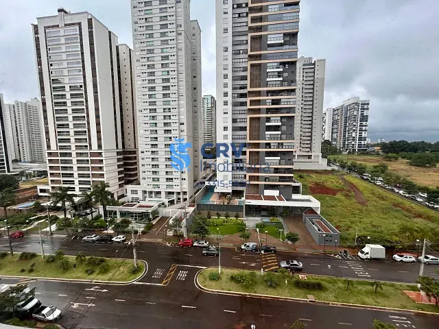 Apartamento com 185m² 3 quartos e 5 banheiros, à venda, no bairro Gleba Palhano em Londrina