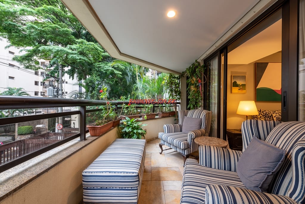 Apartamento, 3 quartos, 279 m² - Foto 1