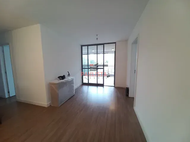 Apartamento 3 quartos e 2 banheiros, para alugar, no bairro Chácara Inglesa em São Paulo