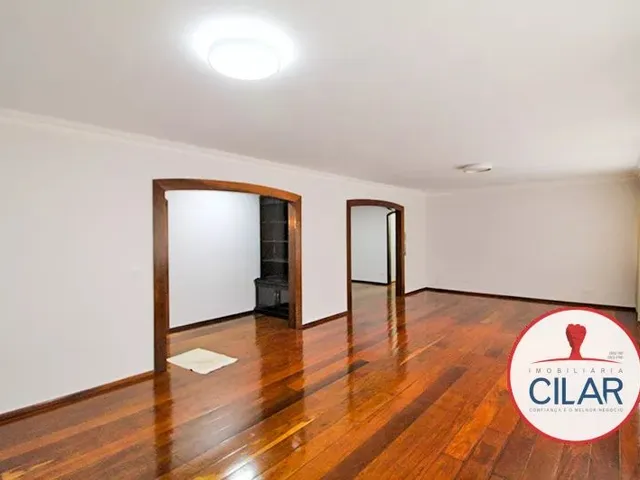 Apartamento 4 quartos e 4 banheiros, à venda, no bairro Batel em Curitiba