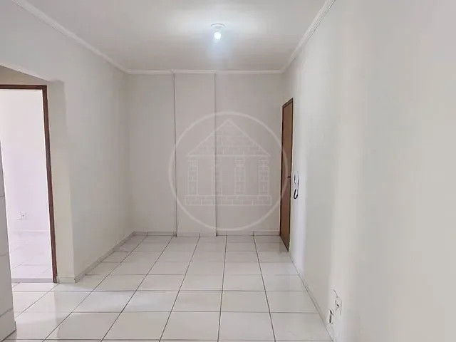 Apartamento 2 quartos e 1 banheiro, para alugar, no bairro Jardim Beatriz em São Paulo