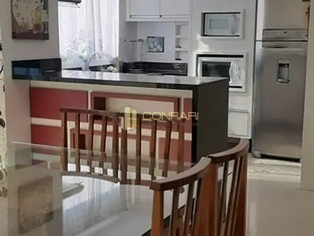 Apartamento com 150m² 3 quartos e 4 banheiros, à venda, no bairro Meia Praia em Itapema