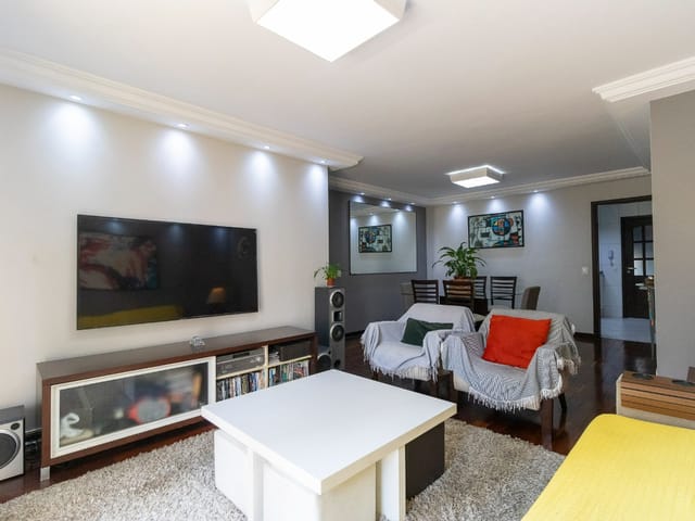 Foto do Apartamento - Apartamento tipo para venda com 4 quartos, sendo 1 suíte, 140m² | Lares e Andares Imóveis