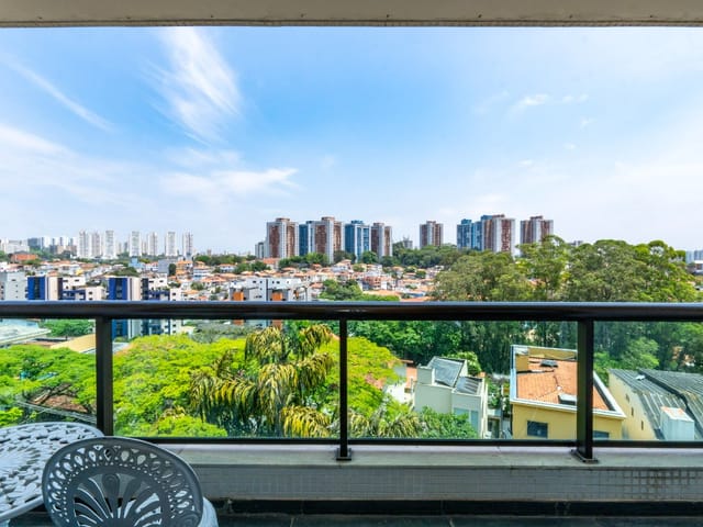 Foto do Apartamento - Apartamento tipo para venda em Vila Sônia com 4 quartos, sendo 4 suítes, 377m² | Lares e Andares Imóveis