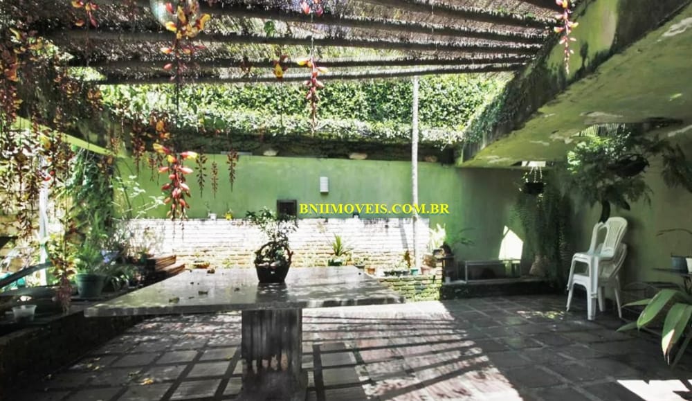 Casa à venda e aluguel com 4 quartos, 400m² - Foto 6