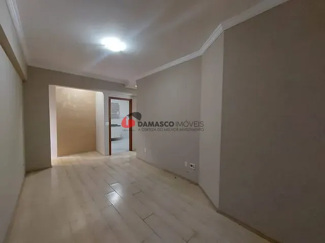 Apartamento 2 quartos e 1 banheiro, para alugar, no bairro Santa Maria em São Caetano do Sul