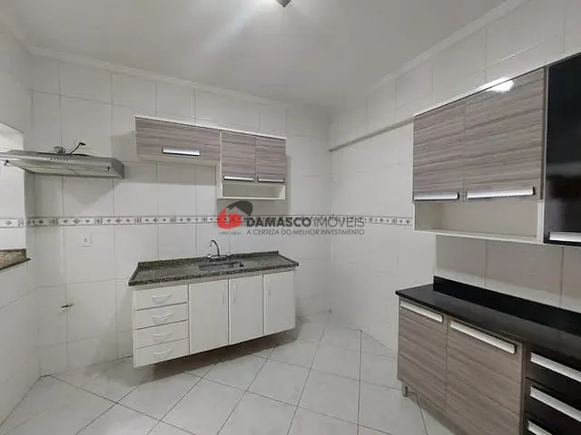 Apartamento 2 quartos e 1 banheiro, para alugar, no bairro Santa Maria em São Caetano do Sul