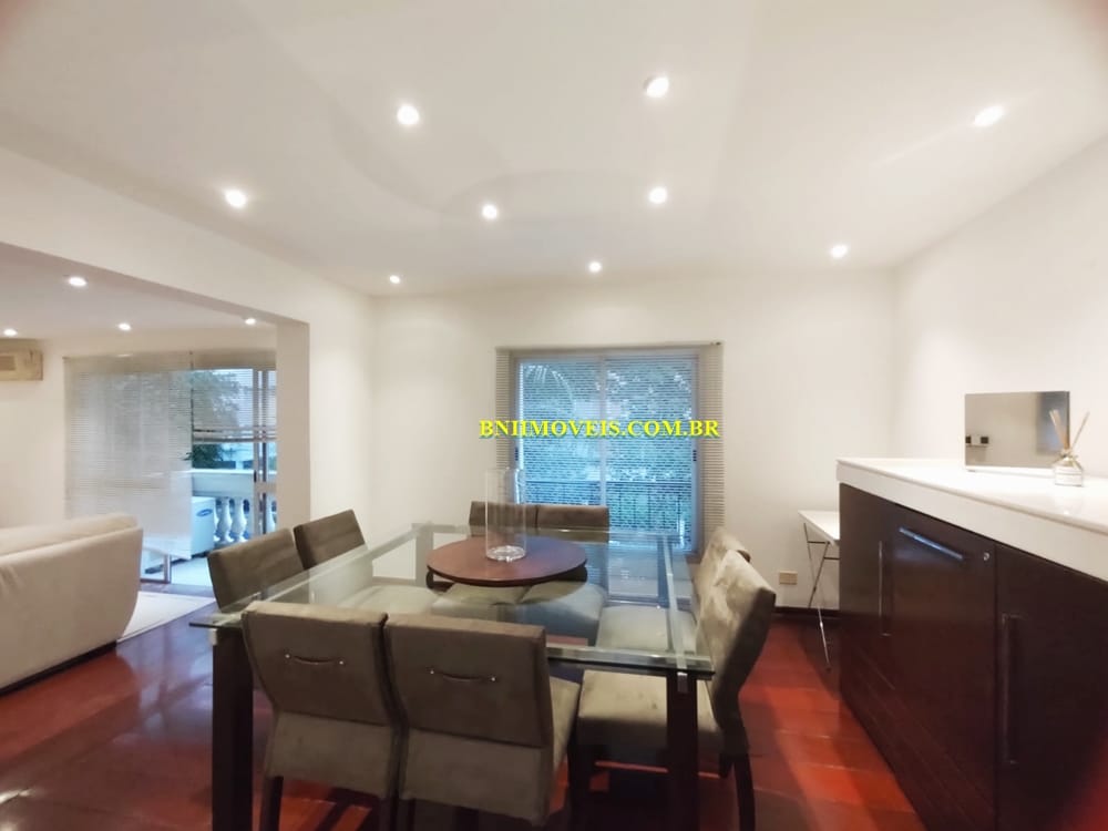 Apartamento, 3 quartos, 205 m² - Foto 1