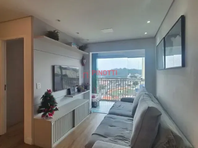 Apartamento 2 quartos e 1 banheiro, à venda, no bairro Baeta Neves em São Bernardo do Campo