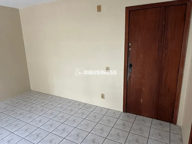 Apartamento 1 quarto e 1 banheiro, à venda, no bairro São Pelegrino em Caxias do Sul