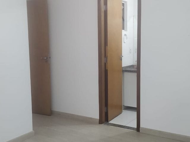 Foto do Apartamento - Apartamento à venda no Centro -  Jardim América - Edifício Onix - 3 Quartos sendo 1 suíte - Sacada - Cozinha planejada - 1 Vaga de Garagem - Sala 2 ambientes | Guepardo Imob