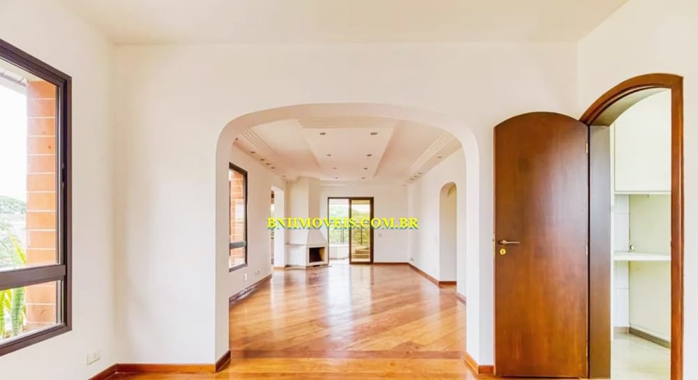 Apartamento para alugar com 3 quartos, 280m² - Foto 2