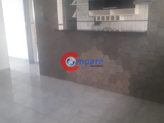 Apartamento com 60m² 3 quartos e 1 banheiro, para alugar, no bairro Parque Cecap em Guarulhos