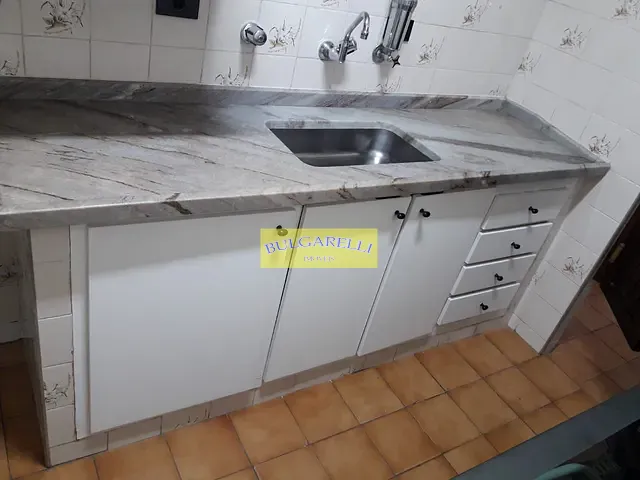 Apartamento 2 quartos e 1 banheiro, à venda, no bairro Jardim Ana Maria em Jundiaí