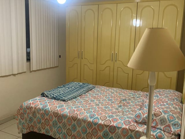 Apartamento 2 quartos e 2 banheiros, para alugar, no bairro Parque Flamboyant em Campos dos Goytacazes