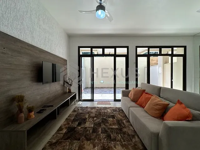 Apartamento 2 quartos e 3 banheiros, à venda ou para alugar, no bairro Enseada em Guarujá