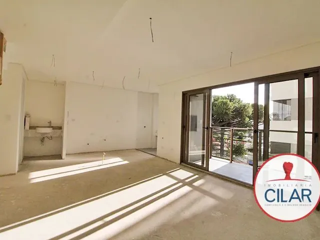 Apartamento 2 quartos e 3 banheiros, à venda, no bairro Batel em Curitiba