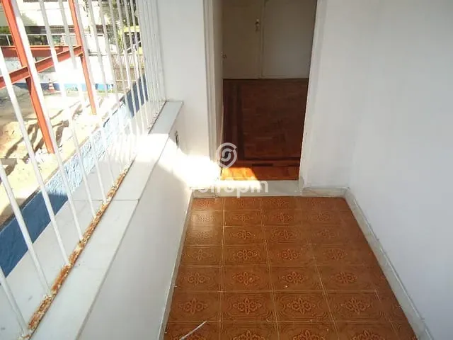 Apartamento 2 quartos e 1 banheiro, para alugar, no bairro Icaraí em Niterói