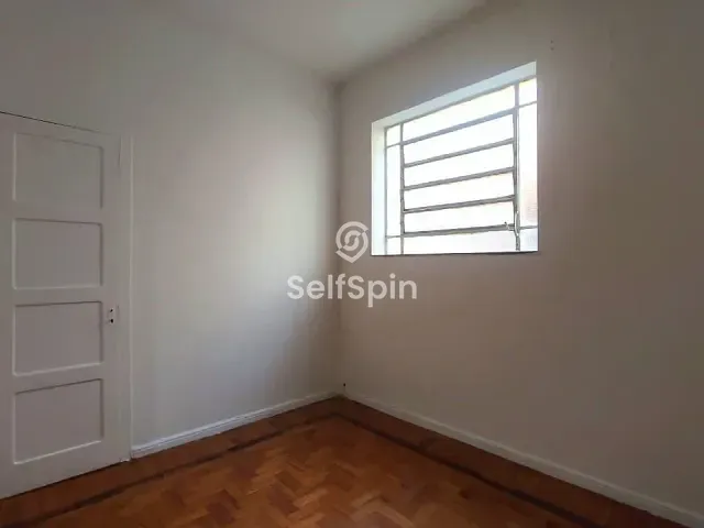 Apartamento 2 quartos e 1 banheiro, para alugar, no bairro Icaraí em Niterói