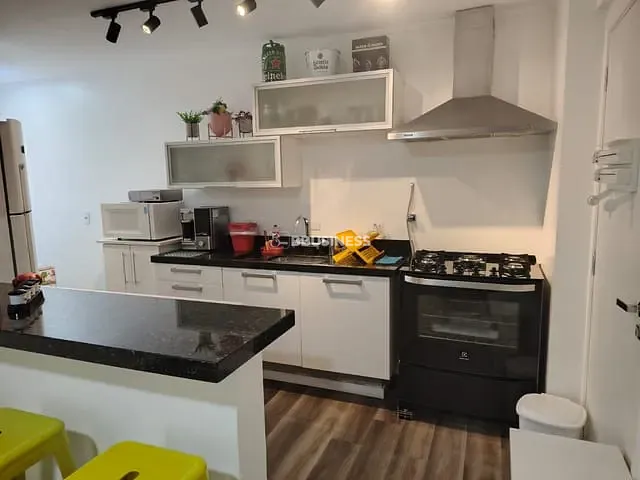 Apartamento 1 quarto e 2 banheiros, à venda, no bairro Loteamento João Batista Julião em Guarujá