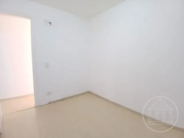 Apartamento 2 quartos e 1 banheiro, à venda, no bairro Parque das Árvores em São Paulo