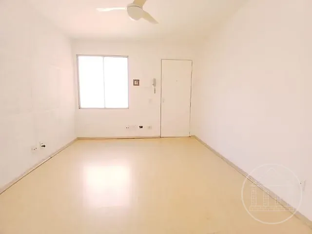 Apartamento 2 quartos e 1 banheiro, à venda, no bairro Parque das Árvores em São Paulo